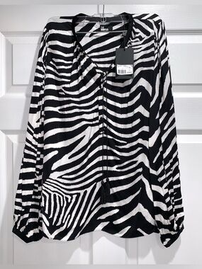 The Kooples $215 NWT Black and White Zebra-Print Blouse, Size L.